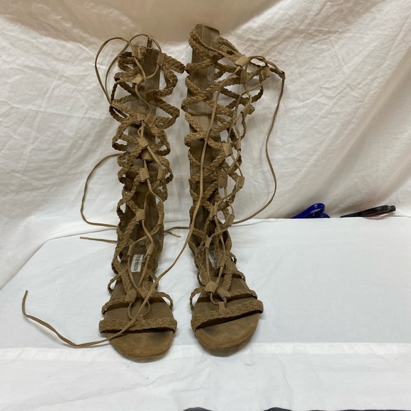 Steve Madden Shoes - Steve Madden Lace Up Sandals Size 8.5